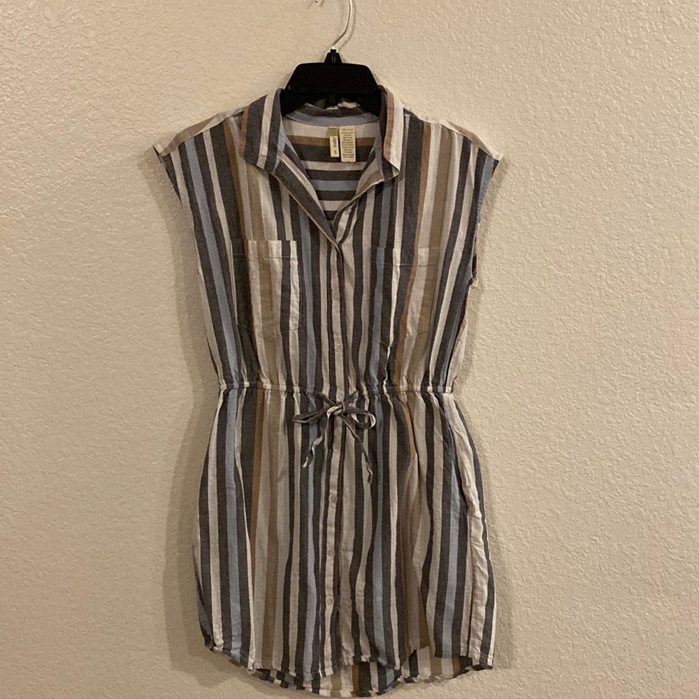 Japna, Dress